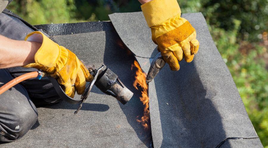 Professional flood damage restoration services in Eakly, OK